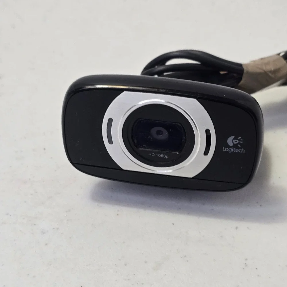 Logitech C615 Portable HD Webcam 1080p Tested Working V-U0027 Folding